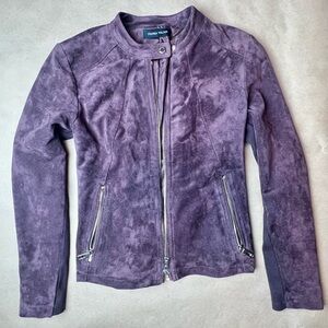 (rare) Ivanka Trump purple velvet jacket. Size Small/Petite